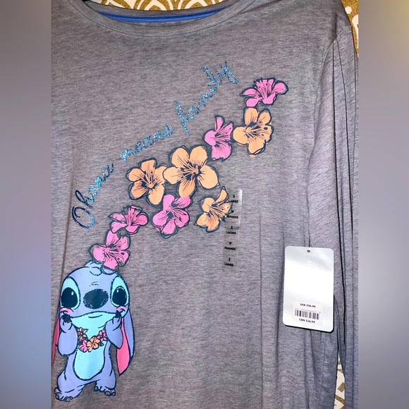 ✨HP✨ DISNEY NEW STITCH LONG-SLEEVED TOP “OHANA MEANS FAMILY”, SIZE LADIES SMALL - Picture 3 of 3
